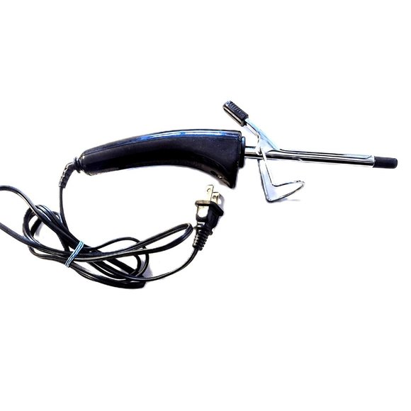 PERFECTION Curling Iron Set: 1/2 & 3/4" Swivel Cord/Cool Tip/Stand/Detach. Comb - Picture 7 of 10